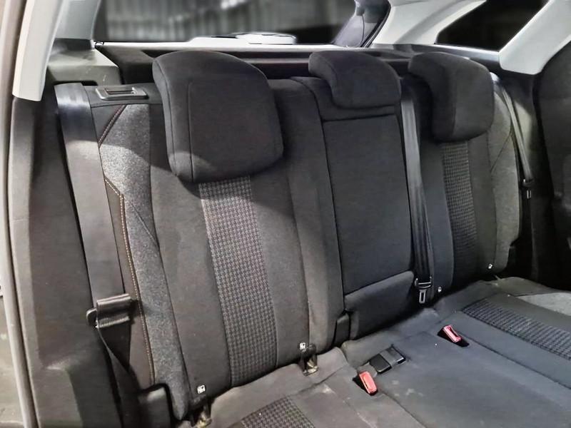 PEUGEOT 3008 BLUEHDI 130 EAT8 SES BUSINESS 5 PORTE SUV