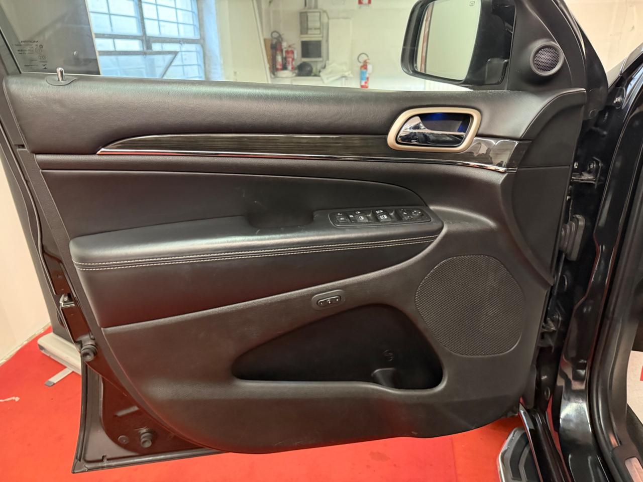 Jeep Grand Cherokee 3.0 V6 CRD 250 CV Multijet II Overland