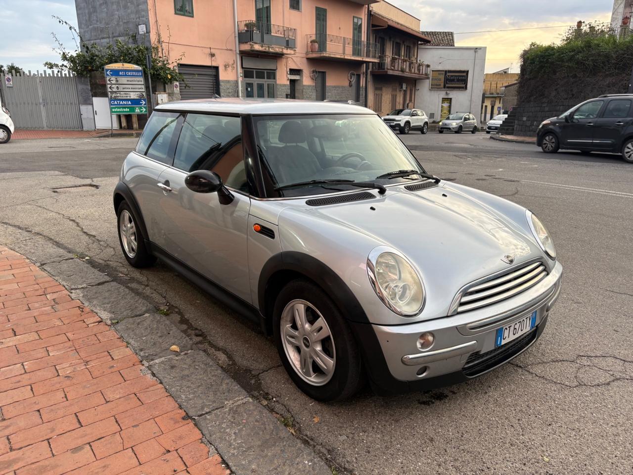Mini 1.4 tdi One D 75cv