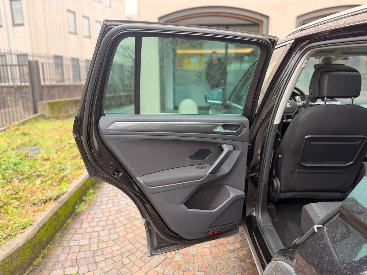 Volkswagen Tiguan 1.6 tdi Sport 115cv