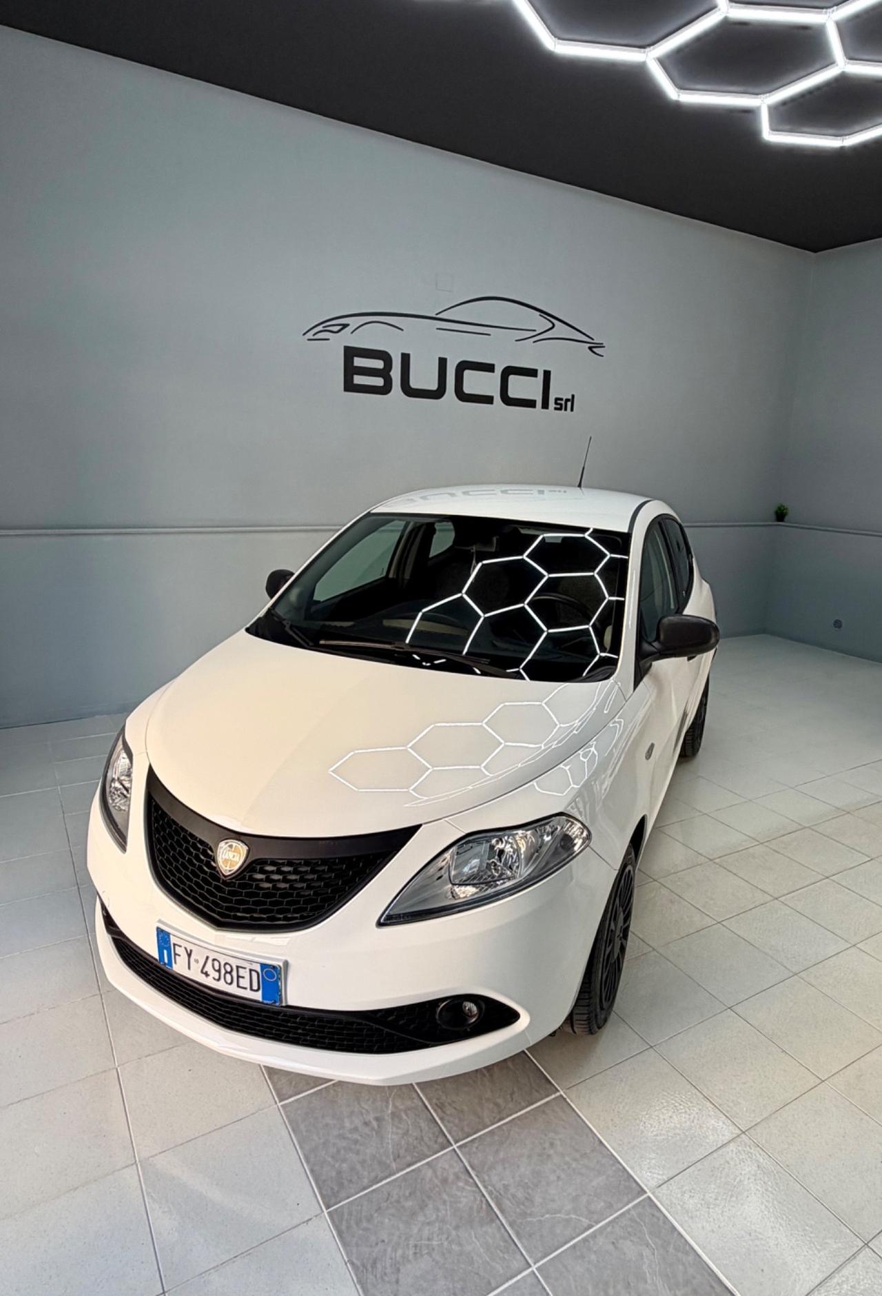 Lancia Ypsilon 1.2 69 CV 5 porte GPL Ecochic Elefantino Blu