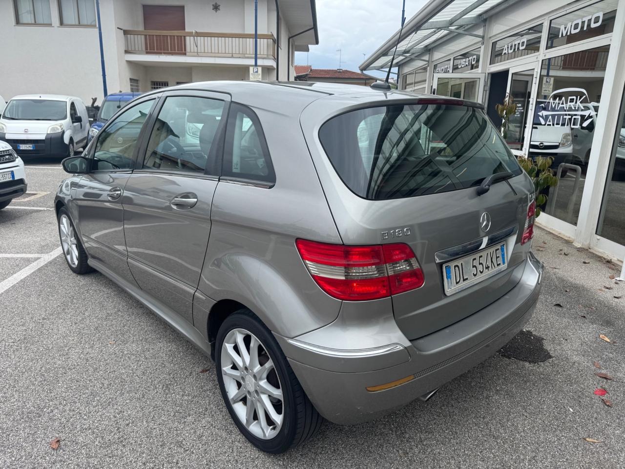 Mercedes-benz B 180 Sport