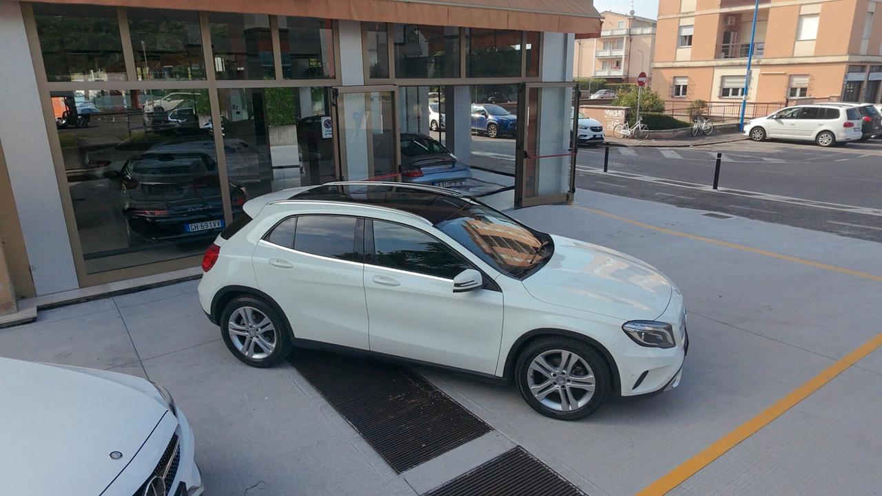 Mercedes-benz GLA 220 d Automatic 4Matic Enduro Activity