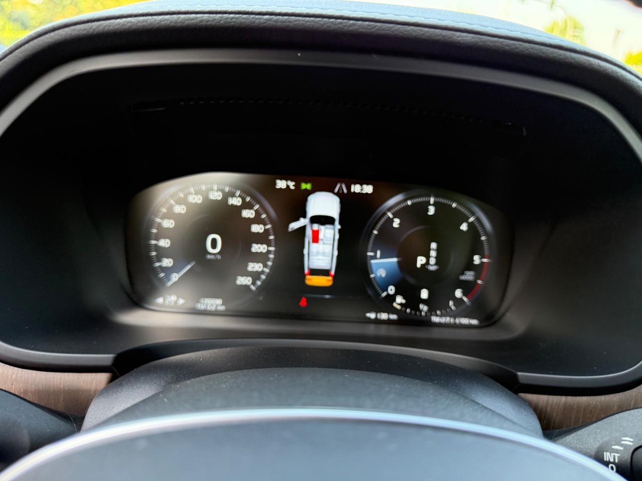 Volvo V90 Cross Country B4 AWD Geartronic Business Pro