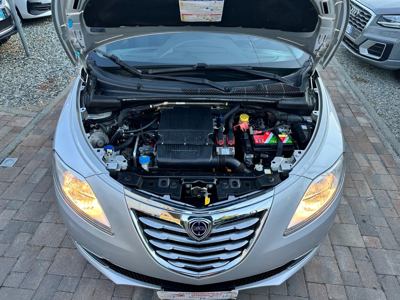 Lancia Ypsilon 1.2 69 CV 5 porte GPL Ecochic Gold
