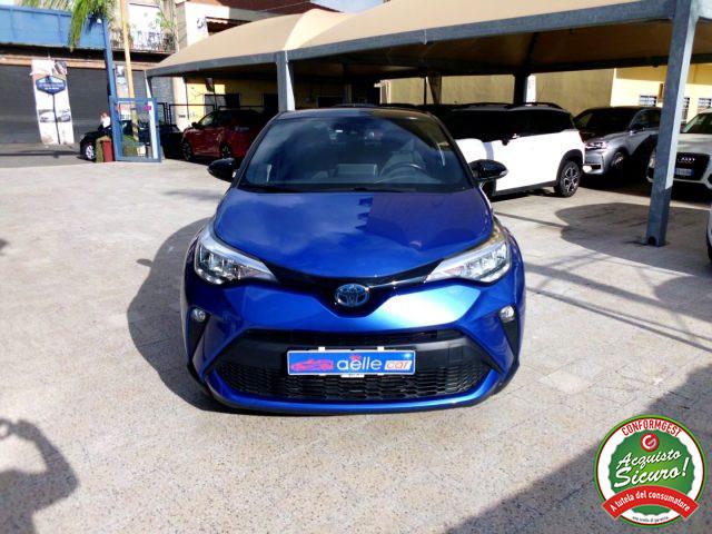 TOYOTA C-HR 1.8 Hybrid E-CVT Business