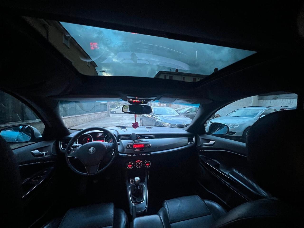 Alfa Romeo Giulietta 2.0 JTDm-2 170 CV Distinctive