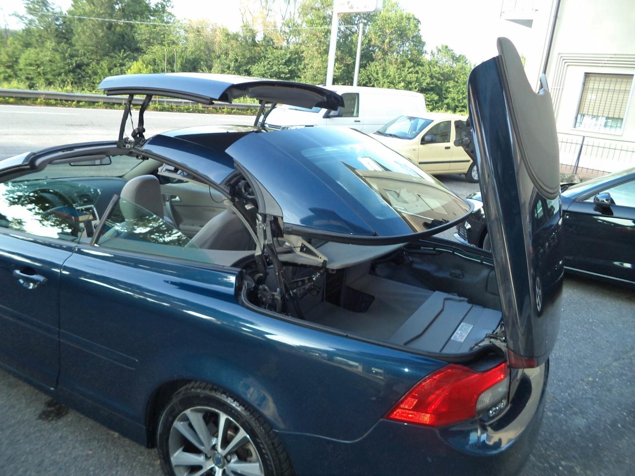 Volvo C70 D3 Geartronic Summum