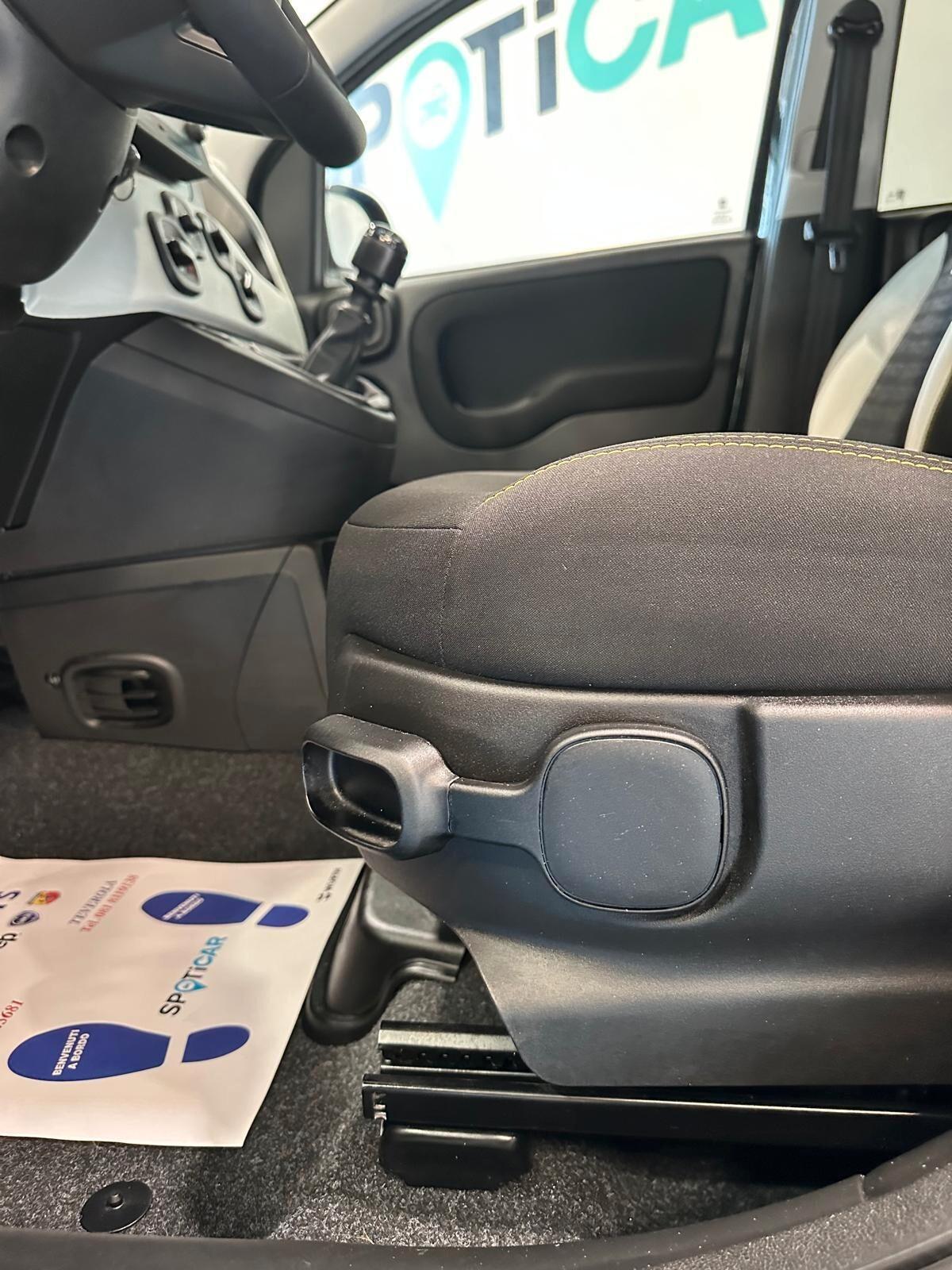 Fiat Panda 1.0 FireFly S&S Hybrid Pandina