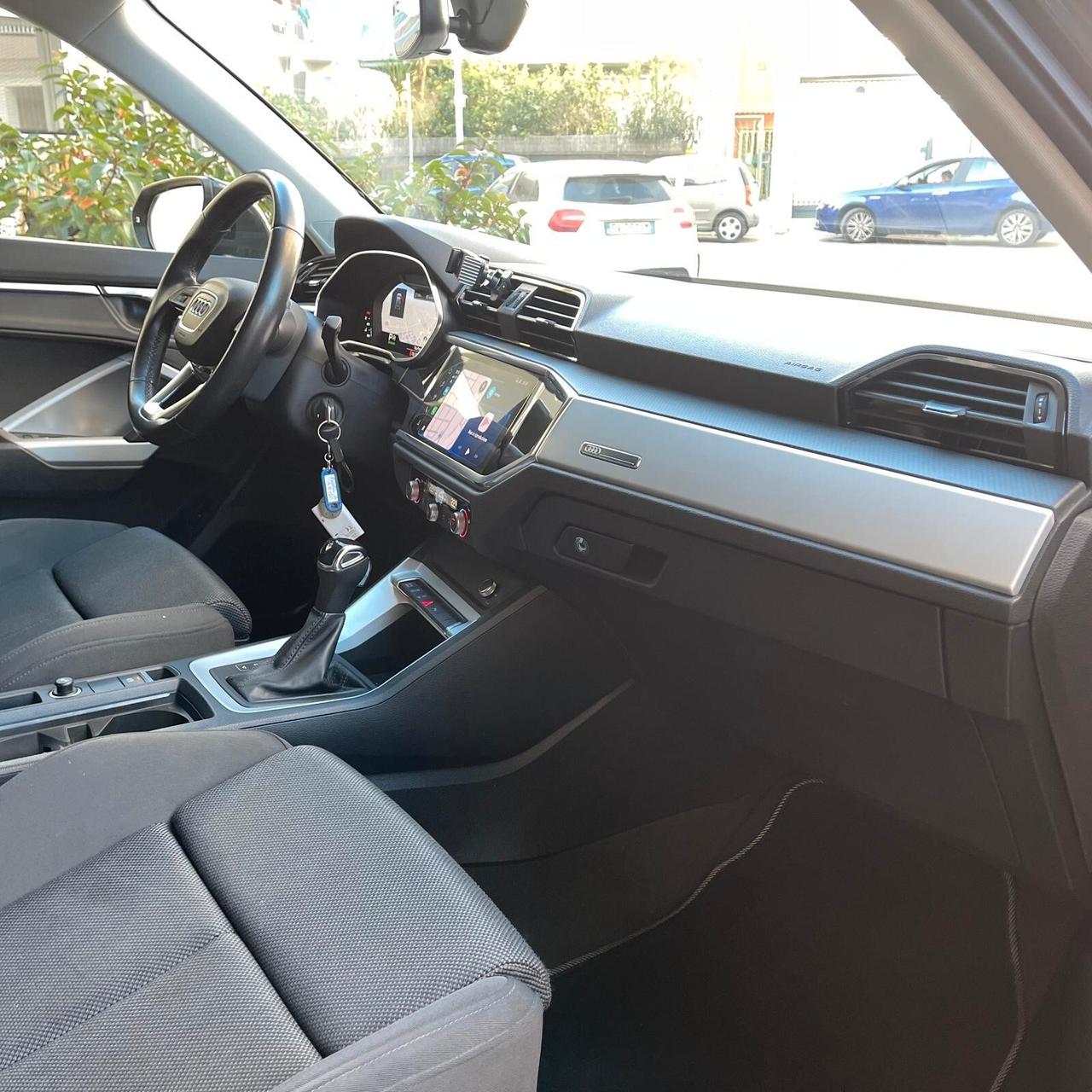 Audi Q3 2.0 TDI 150cv S tronic Business Advanced