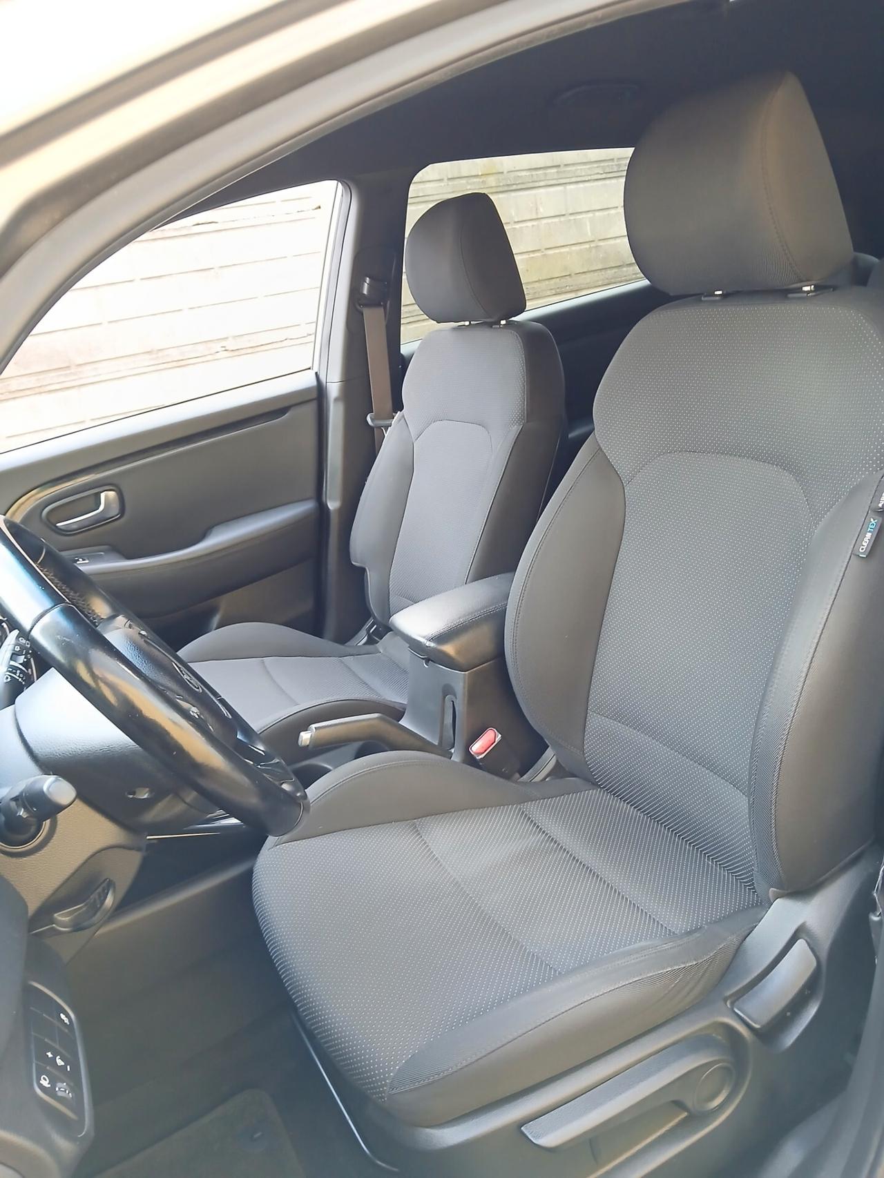 Kia Carens Class EURO 6B