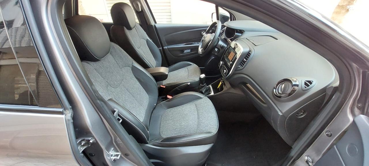 Renault Captur 1.5 dCi 90 CV Start&Stop Energy Sport Edition