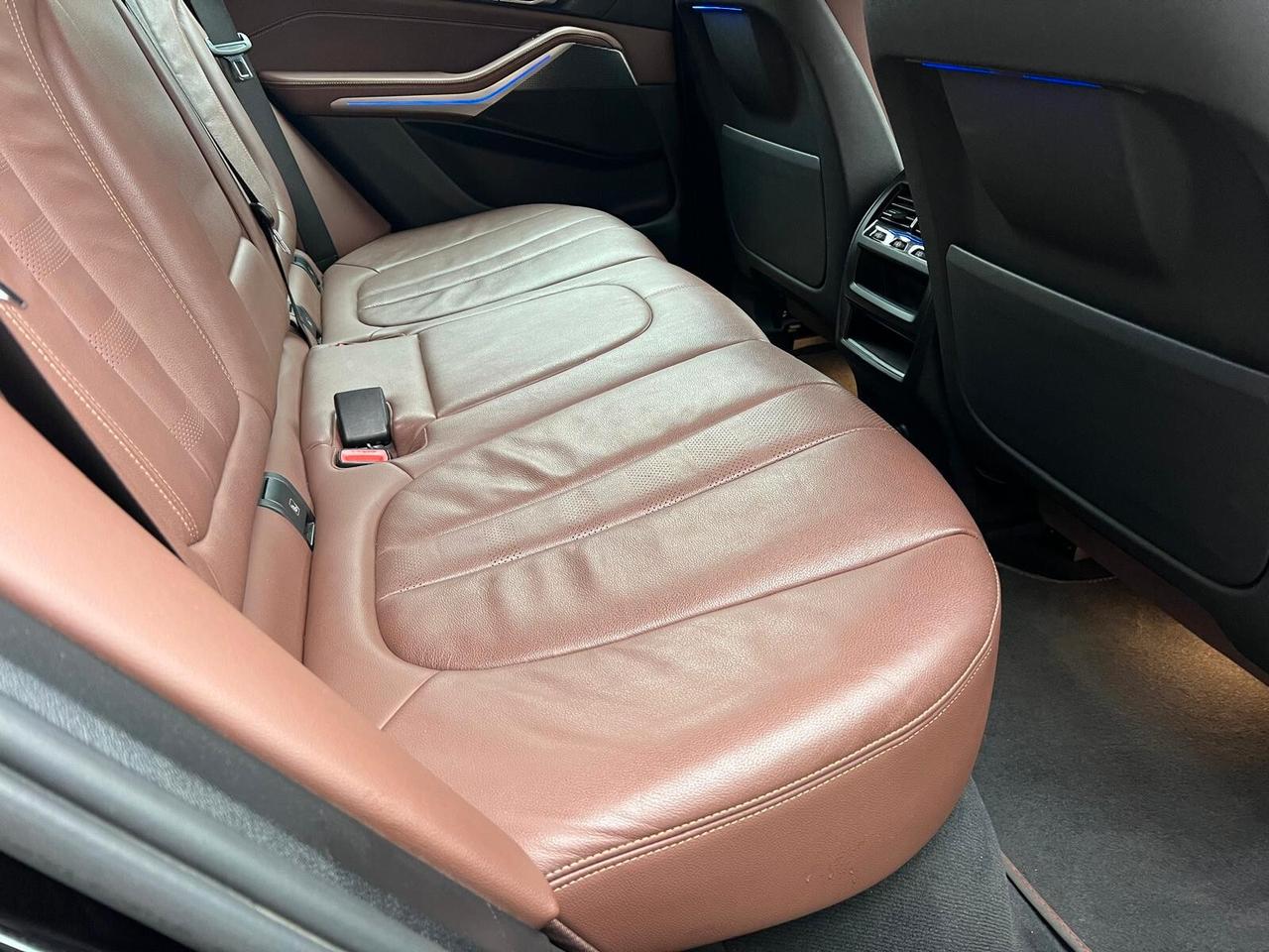 BMW X5 XDRIVE 25D MSPORT