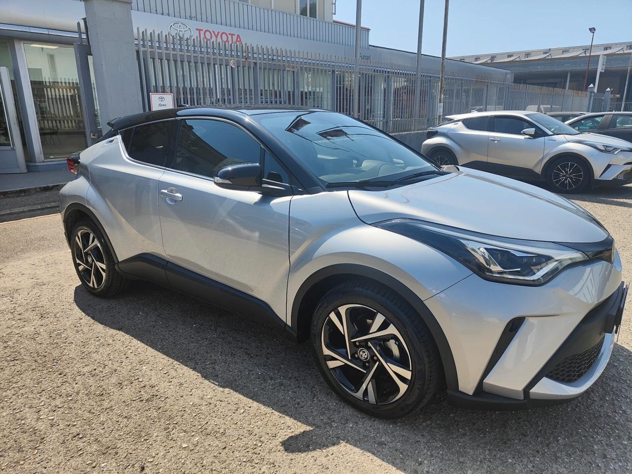 Toyota C-HR 2.0 Hybrid E-CVT Trend