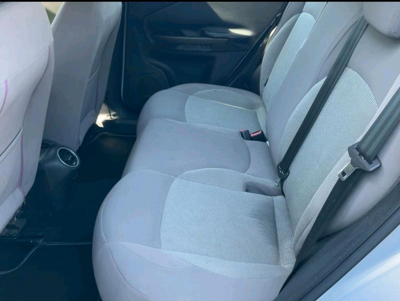 Alfa Romeo Giulietta 1.6 JTD105 cv ok neopatentati.