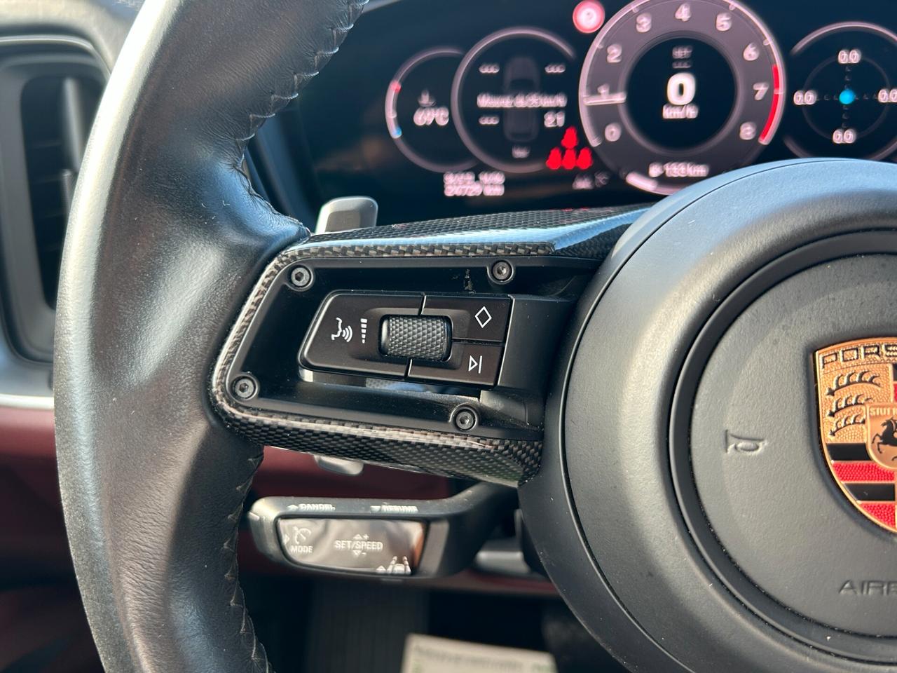 Porsche Cayenne 3.0 V6 tiptronic