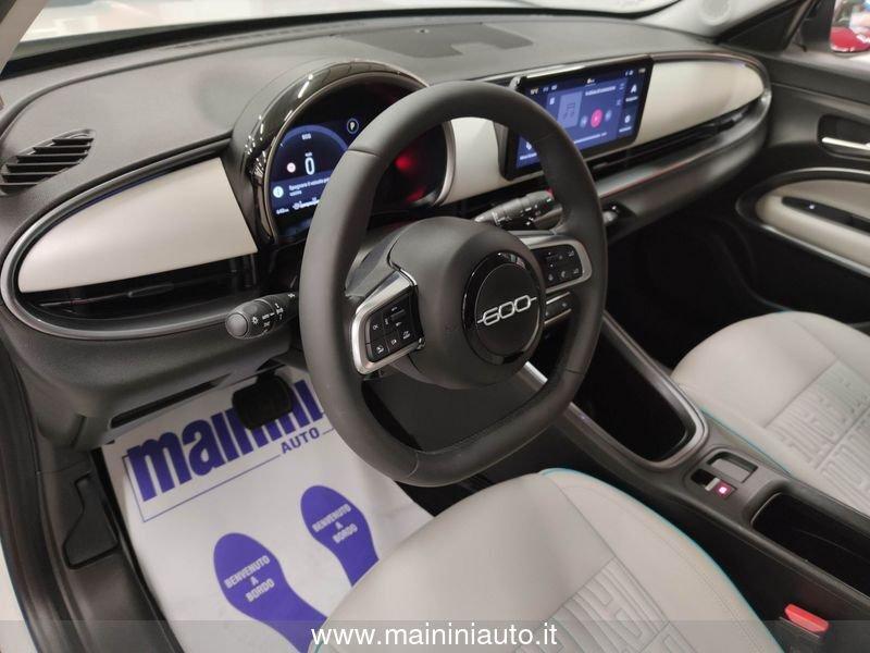 FIAT 600 1.2 101cv Hybrid DCT MHEV La Prima Cambio Automatico