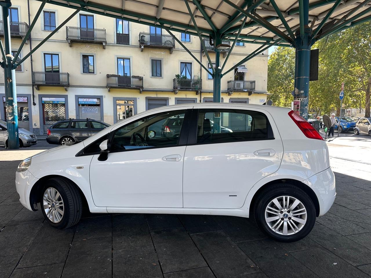 Fiat Grande Punto 1.9 MJT 120 CV 5 porte tutti i lavori fatti