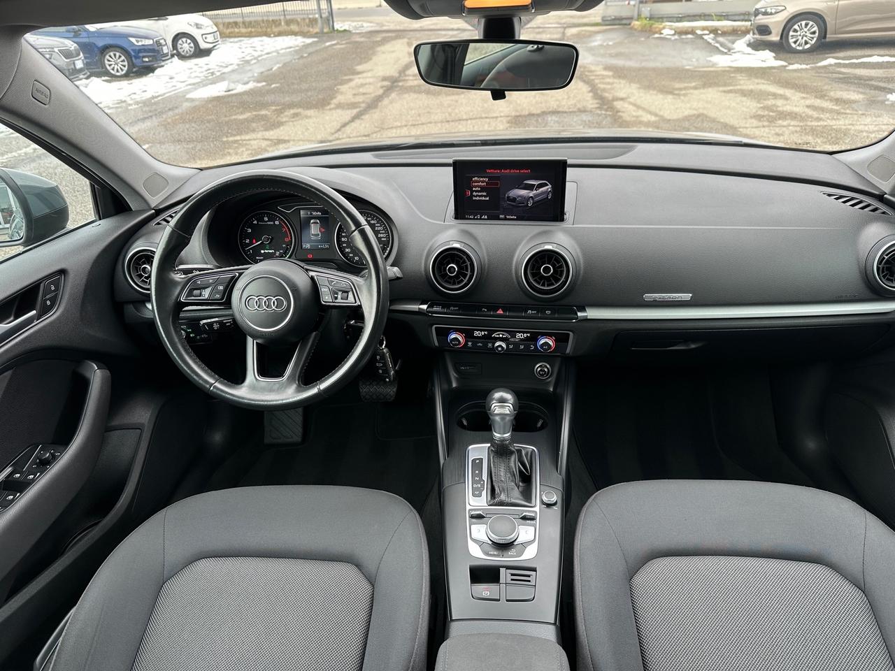 Audi A3 SPB 1.5 S-tron S-tronic Business - 2020