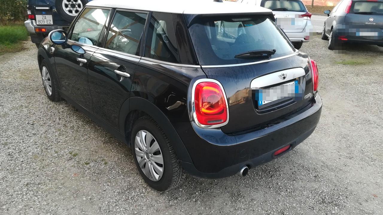 Mini Mini 1.5 Cooper D 5 porte