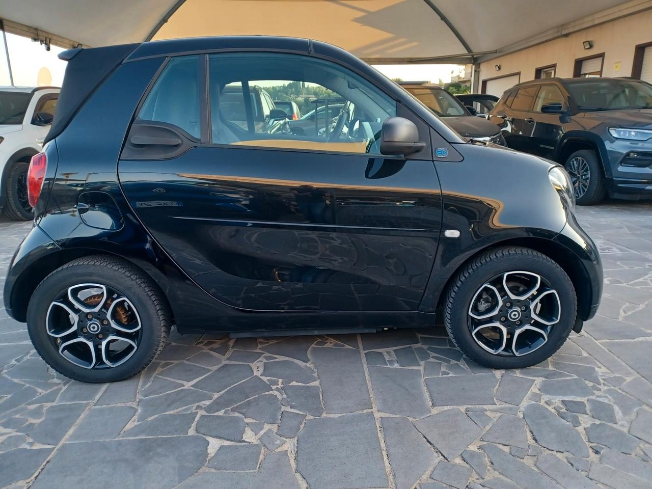 Smart ForTwo cabrio eq youngster