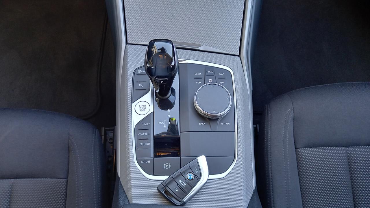 Bmw 320 320d 48V xDrive Touring Business Advantage auto