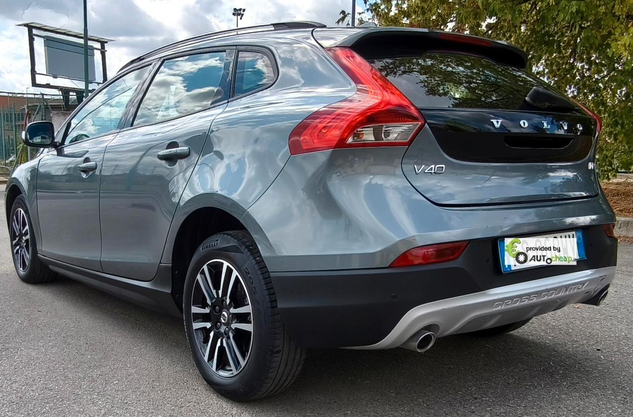 Volvo V40 Cross Country D2 Geartronic Business Plus