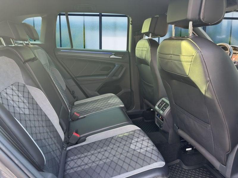 Volkswagen Tiguan Tiguan 2.0 TDI 150 CV SCR DSG R-Line