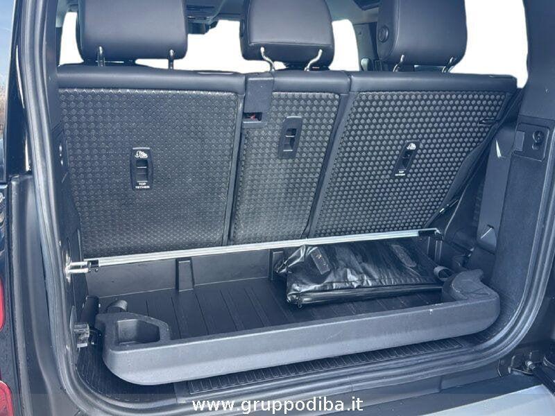 Land Rover Defender VII 2020 90 Diesel 90 3.0d i6 mhev SE awd 200cv auto