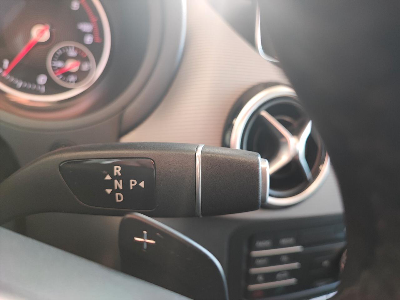 Mercedes-benz B 180 d Automatic Premium