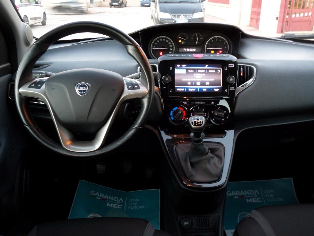 LANCIA YPSILON 1.0 FIREFLY S&S HYBRID GOLD - CarPlay-Park-Led