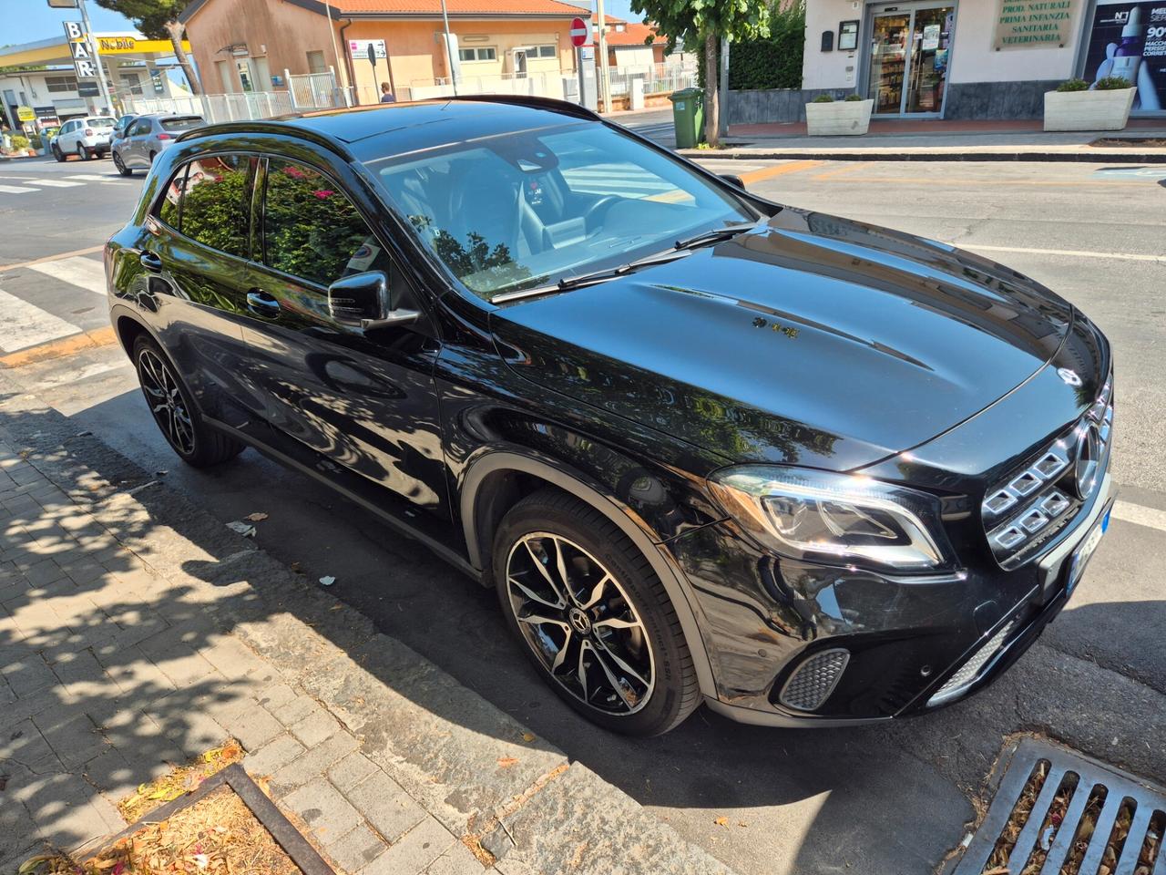 Mercedes-benz GLA 200 d Automatic 4Matic Premium 2019