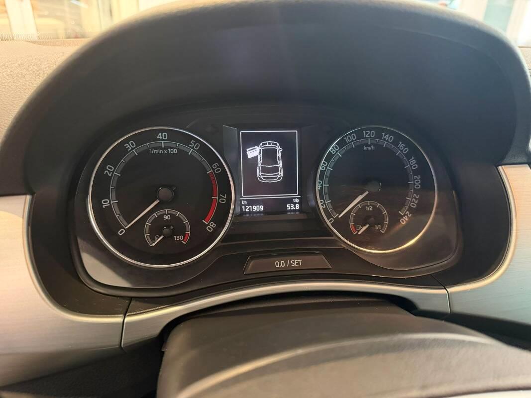 Skoda Fabia 1.0 tsi Twin Color Monte Carlo 95cv dsg