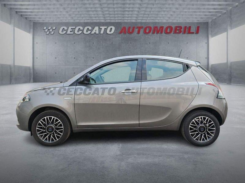 Lancia Ypsilon Ypsilon 1.0 firefly hybrid Platino s&s 70cv