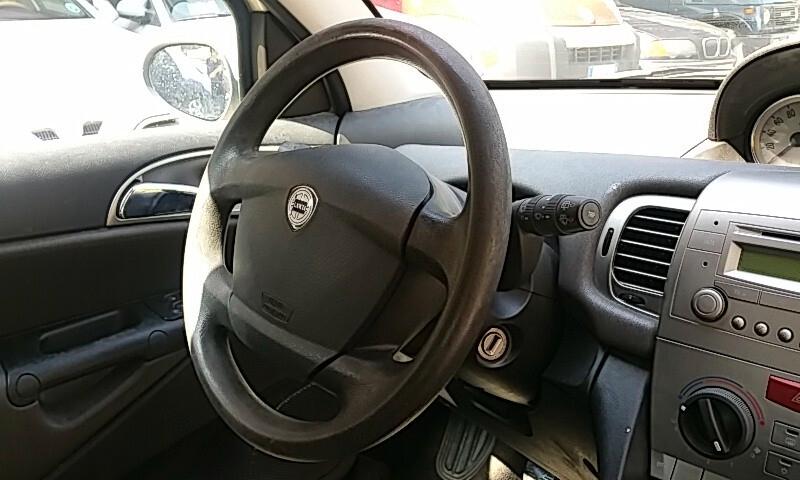 Lancia Ypsilon 1.3 MJT 90CV Oro