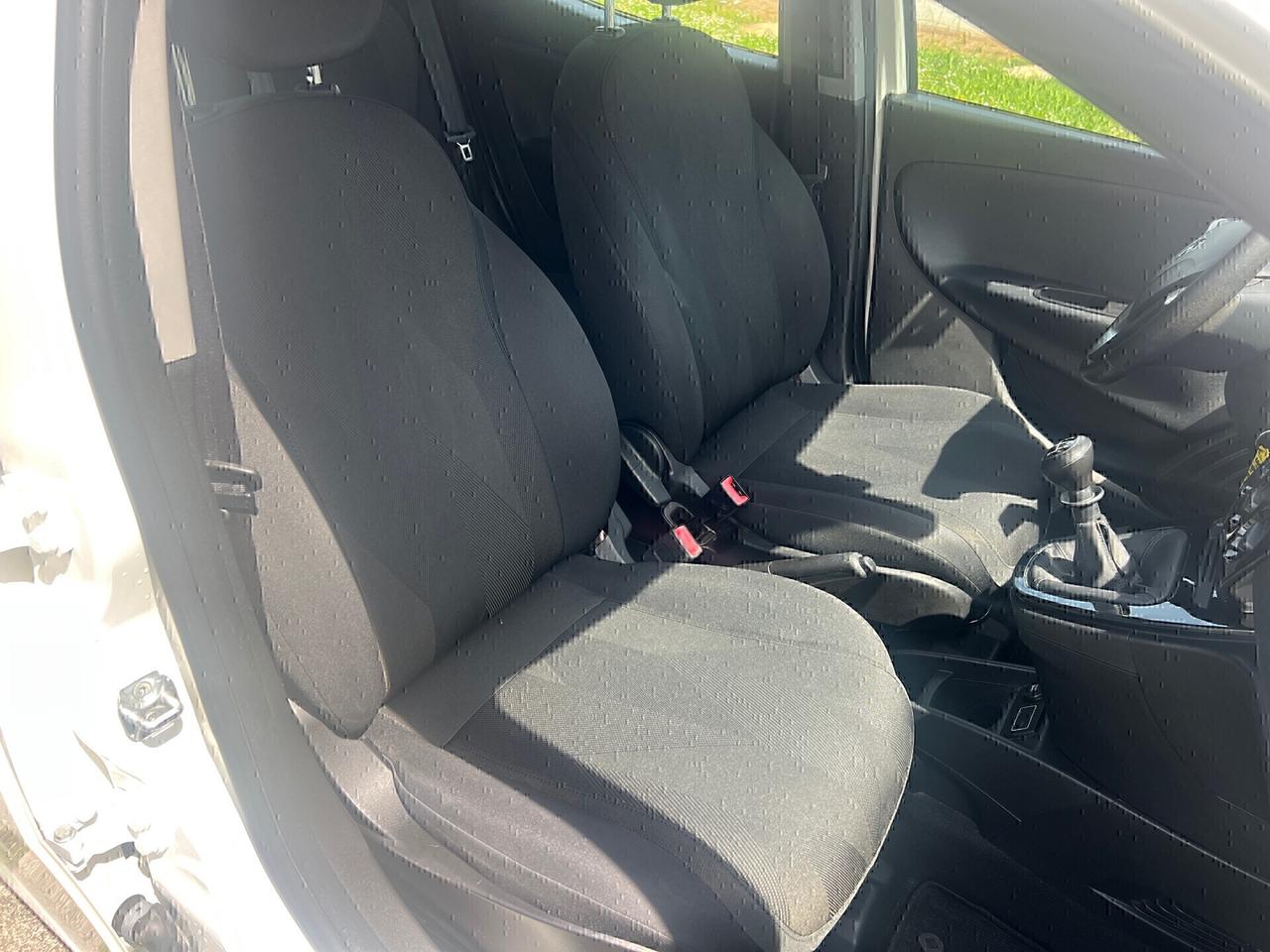 Lancia Ypsilon 1.2 69CV GPL Ecochic Gold-2018