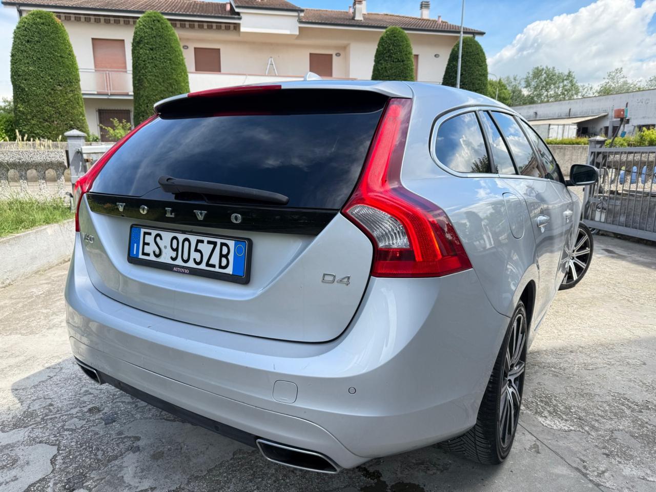 Volvo V60 D4 2.0 DIESEL 181 CV FULL OPT EURO6b