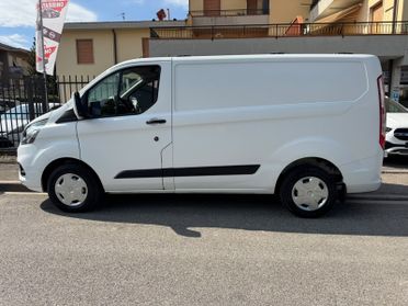 Ford Transit custum ibrido disel
