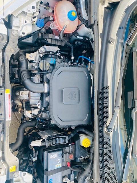 Lancia Ypsilon 1.0 FireFly 5 porte S&S Hybrid Ecochic Silver