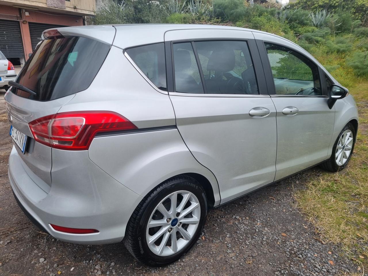 Ford B-Max 1.5 TD Con SOLO Km 60.000 del 2017