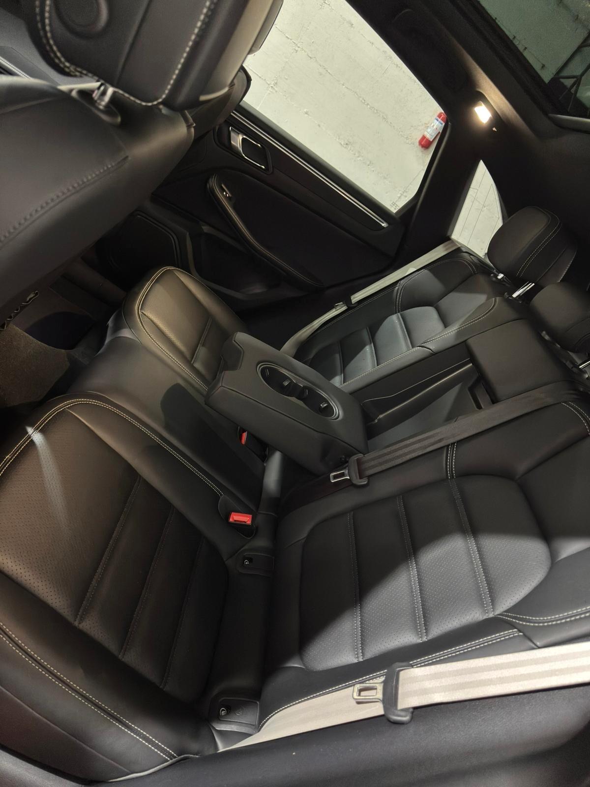 Porsche Macan 2.0