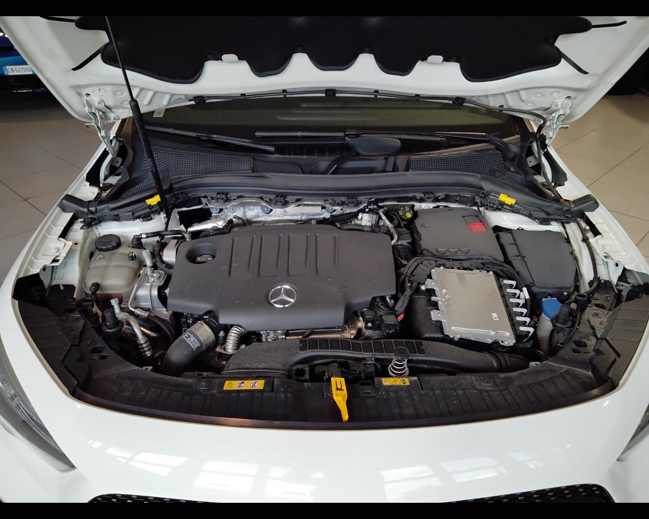 Mercedes-Benz GLA-H247 2020 - GLA 200 d Premium auto