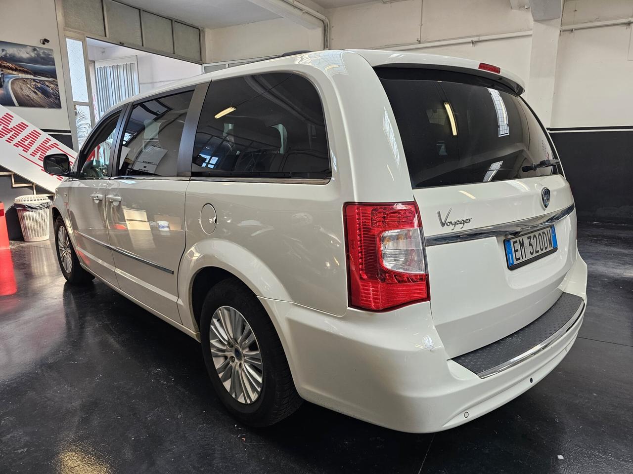 Lancia Voyager 2.8 Turbodiesel Platinum 163 CV