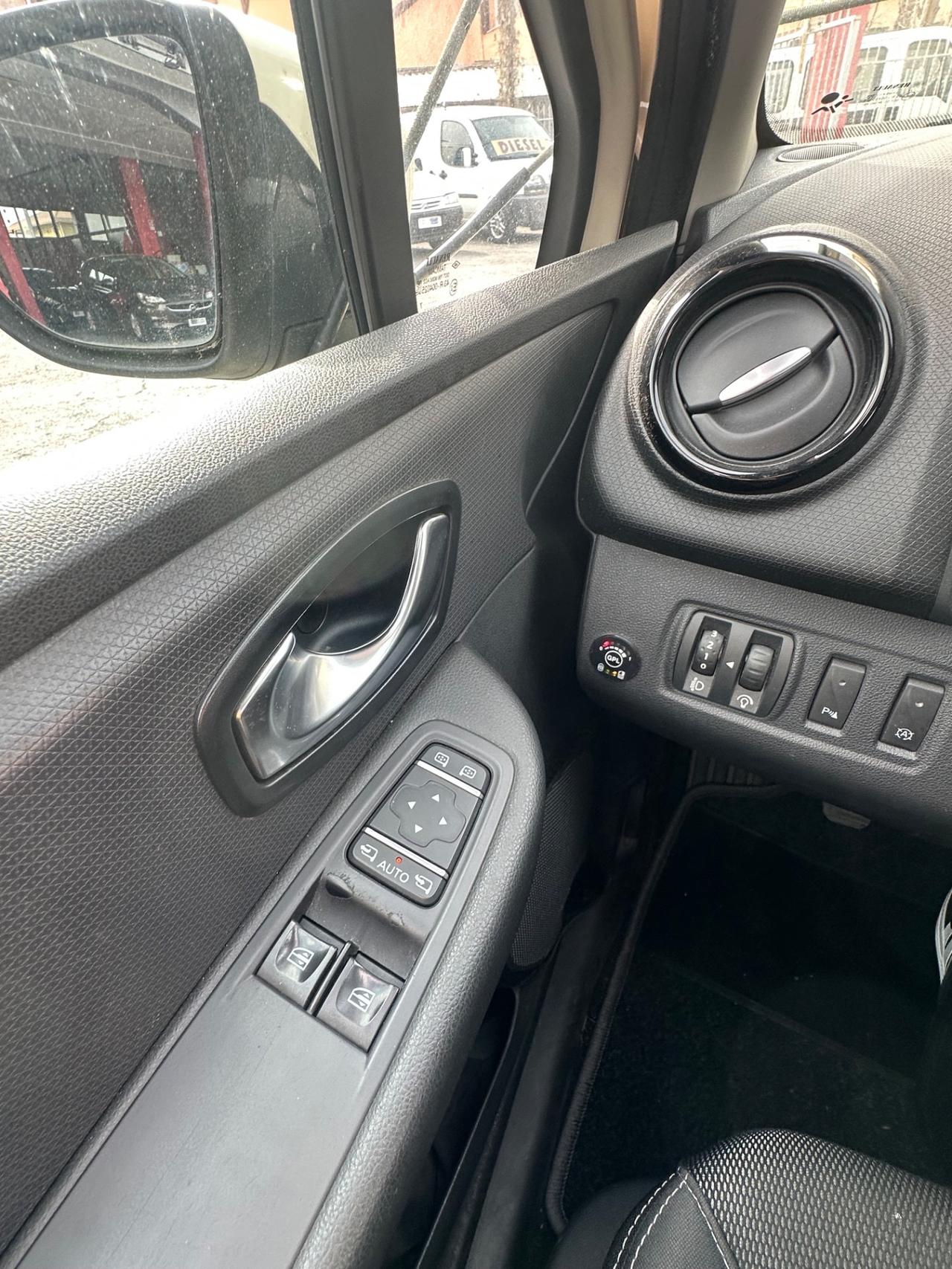 Renault Clio TCe 12V 90 CV GPL Start&Stop 5 porte Energy Life