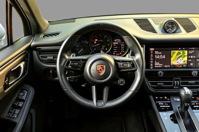 PORSCHE Macan 2.9 GTS