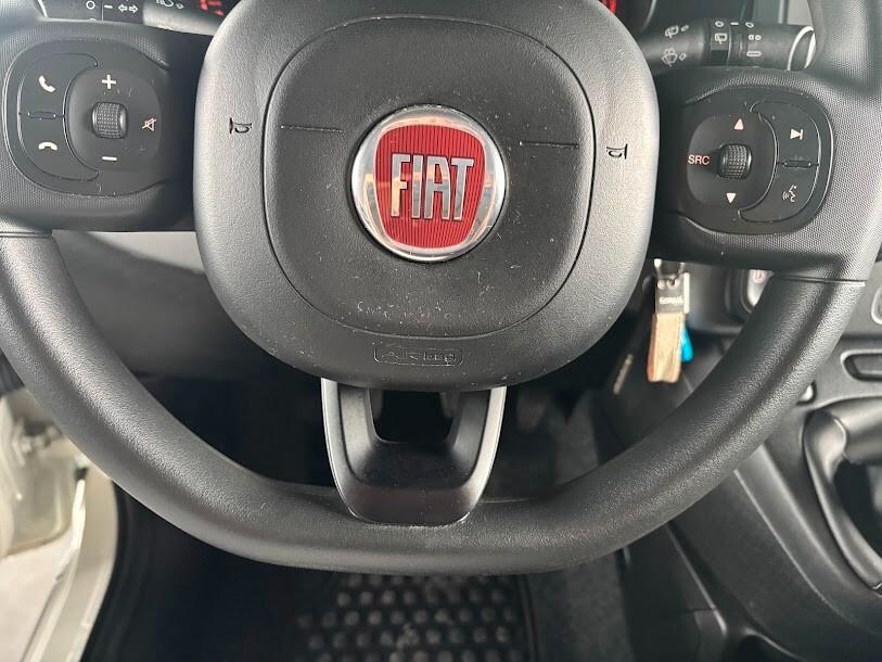 Fiat Panda 1.0 FireFly Hybrid 40.000KM NEOPATENTATI