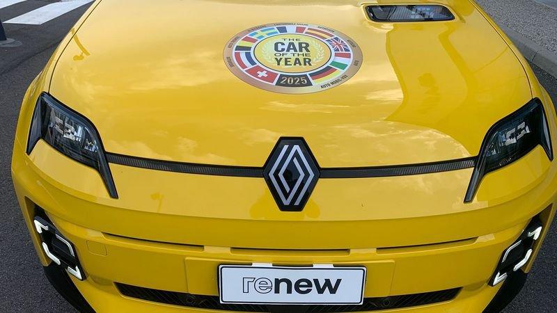 Renault 5 E-Tech Electric RENAULT iconic cinq 150 cv comfort range