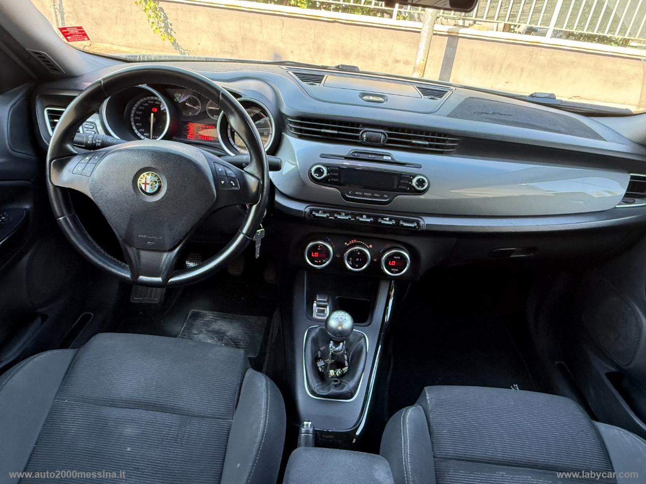 ALFA ROMEO Giulietta 1.6 JTDm-2 105 CV Distinctive