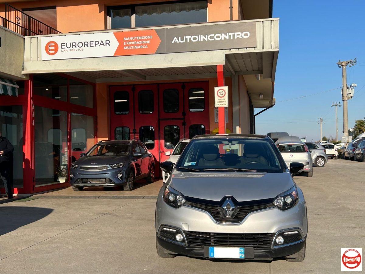 RENAULT - Captur 0.9 tce Live s&s 90cv