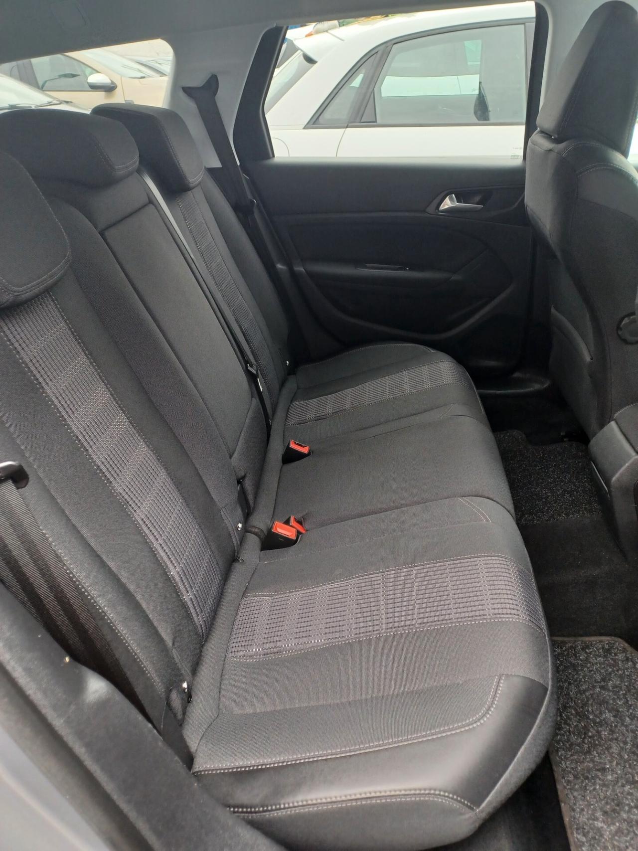 Peugeot 308 1.6 HDI 120 CV EAT 6 ALLURE 2018